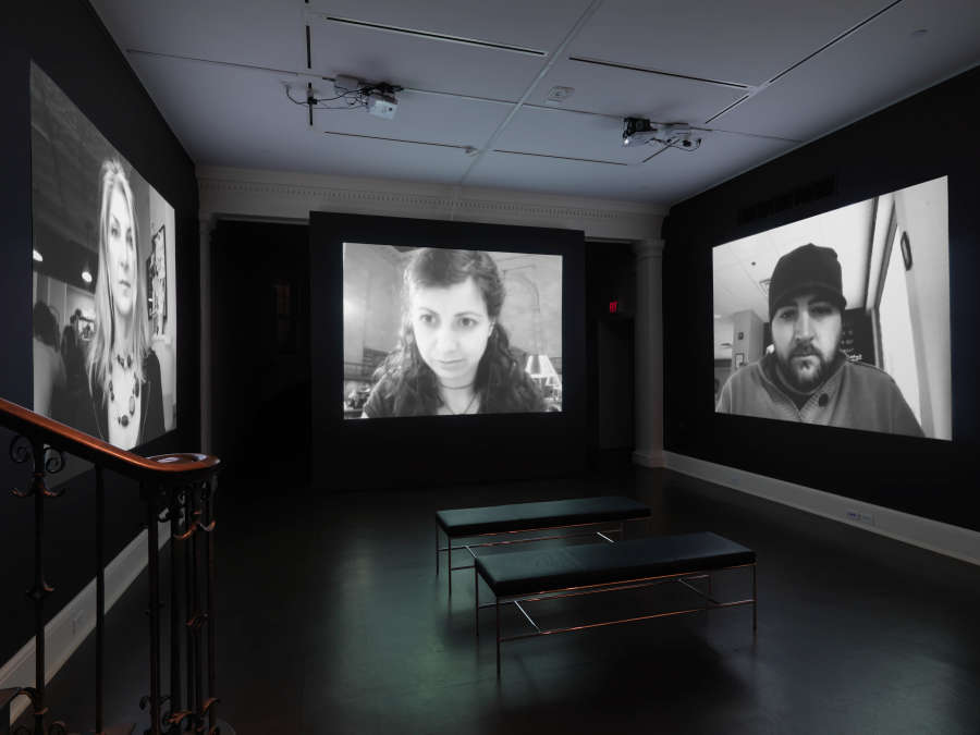 view exhibition image
