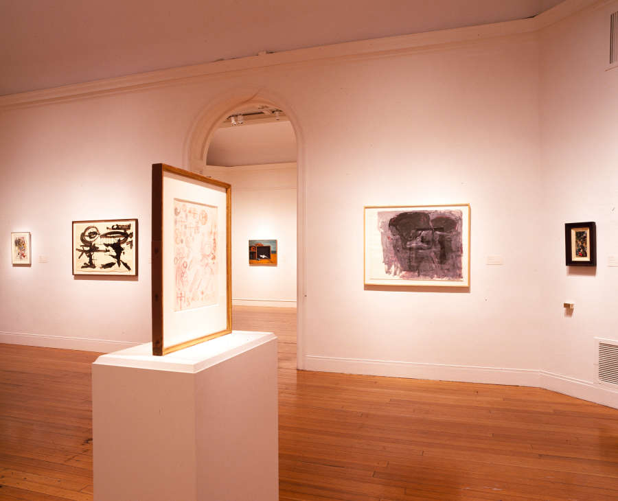 view exhibition image