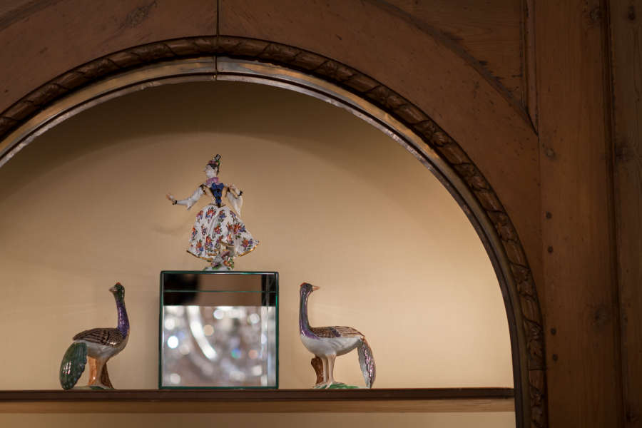 view exhibition image