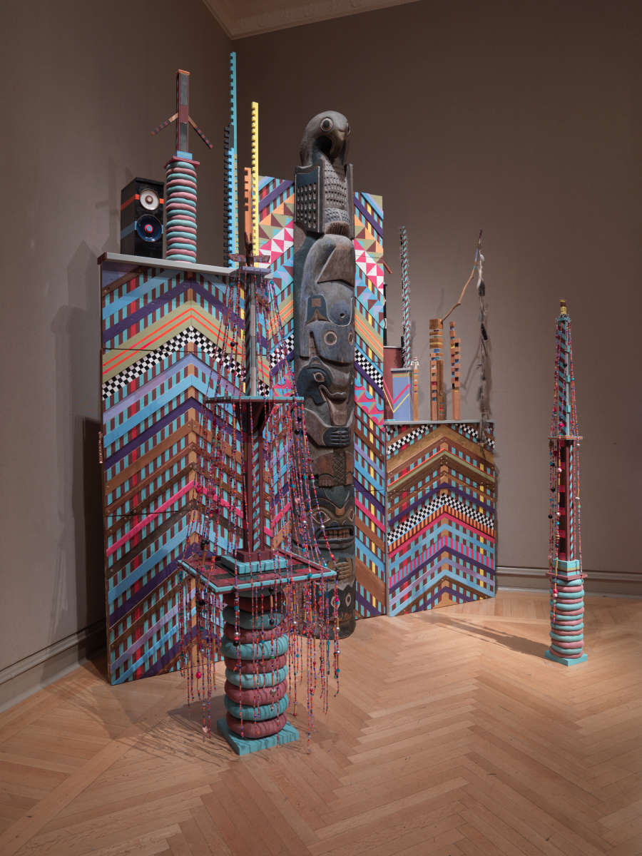 view exhibition image