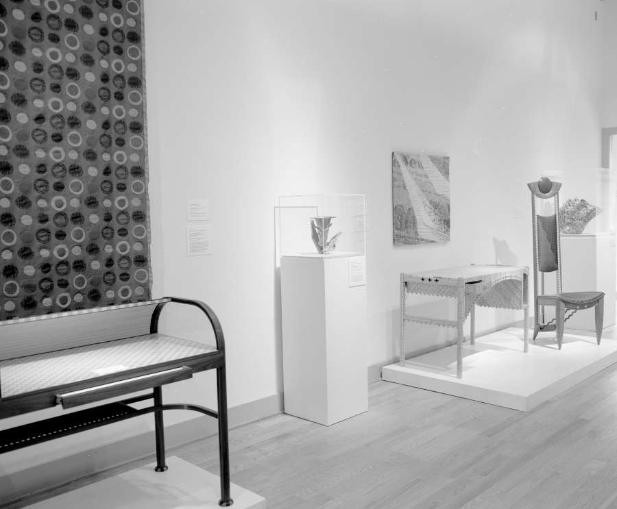 view exhibition image