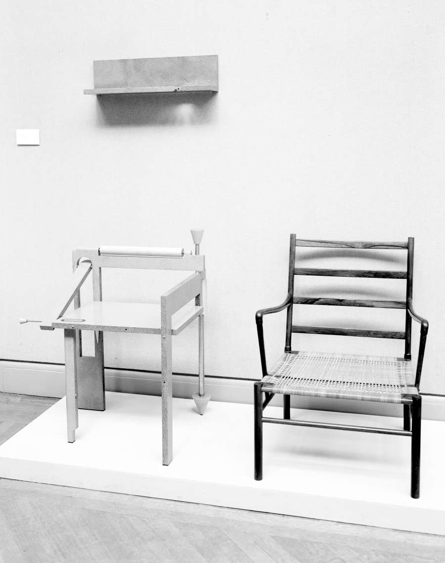 view exhibition image