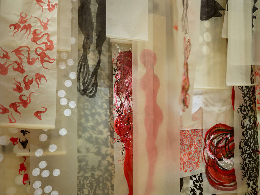 view exhibition image