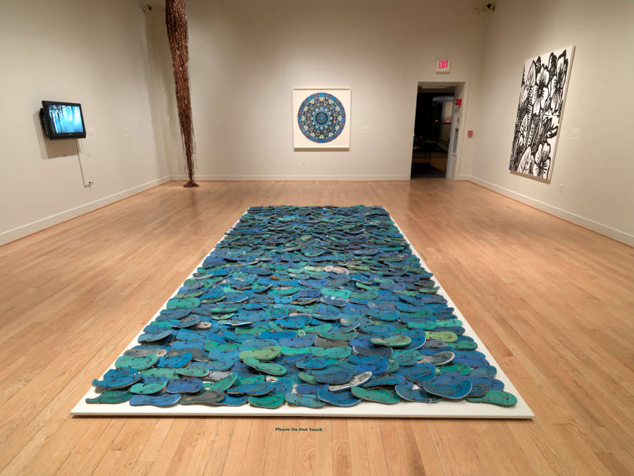 view exhibition image