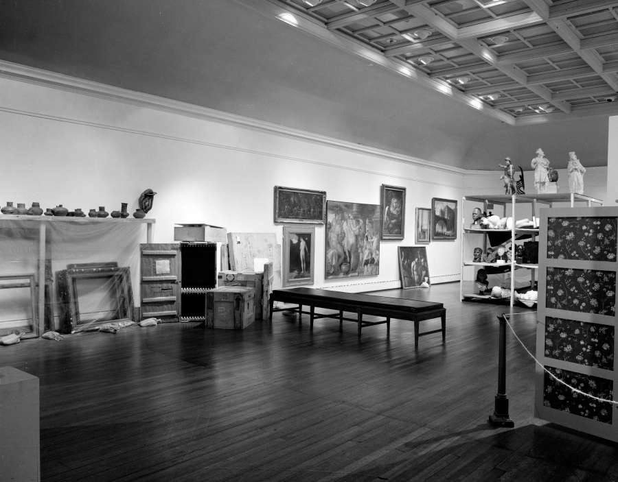 view exhibition image