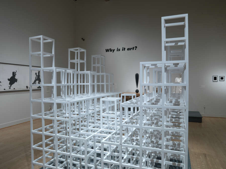 view exhibition image