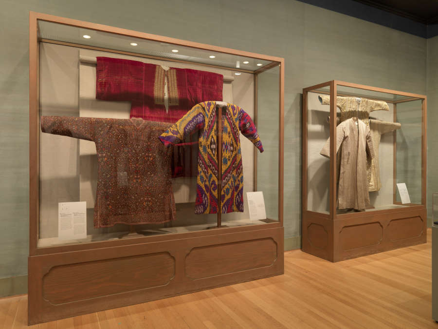 view exhibition image