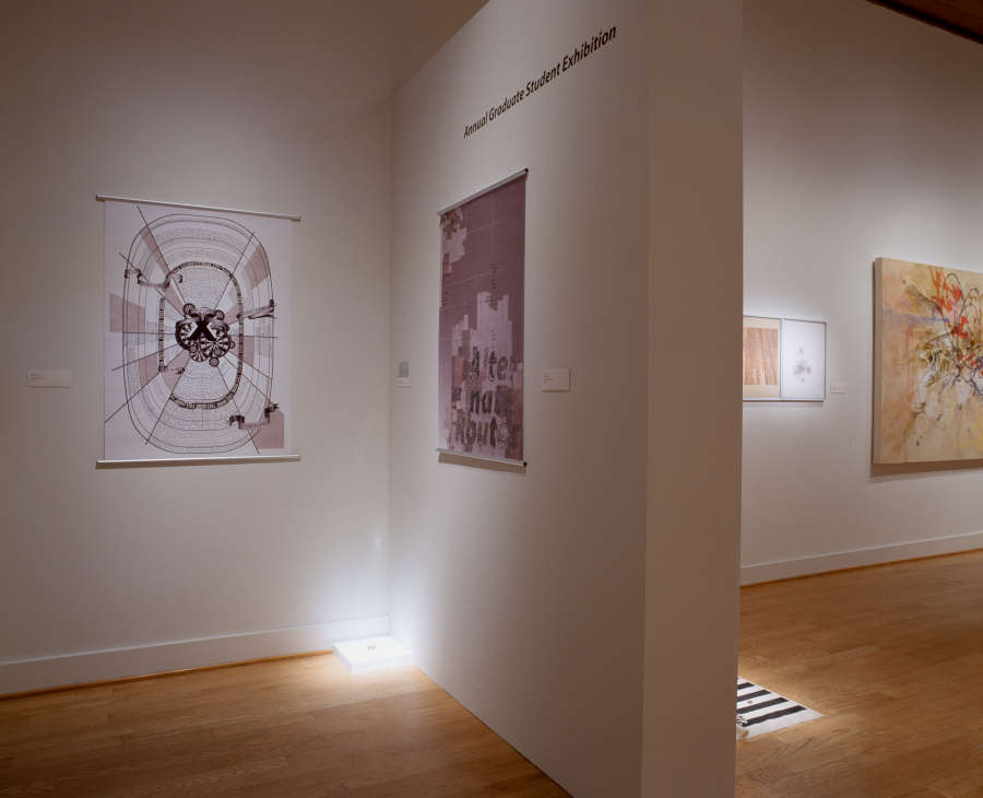 view exhibition image