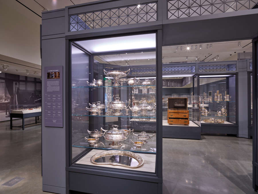 view exhibition image