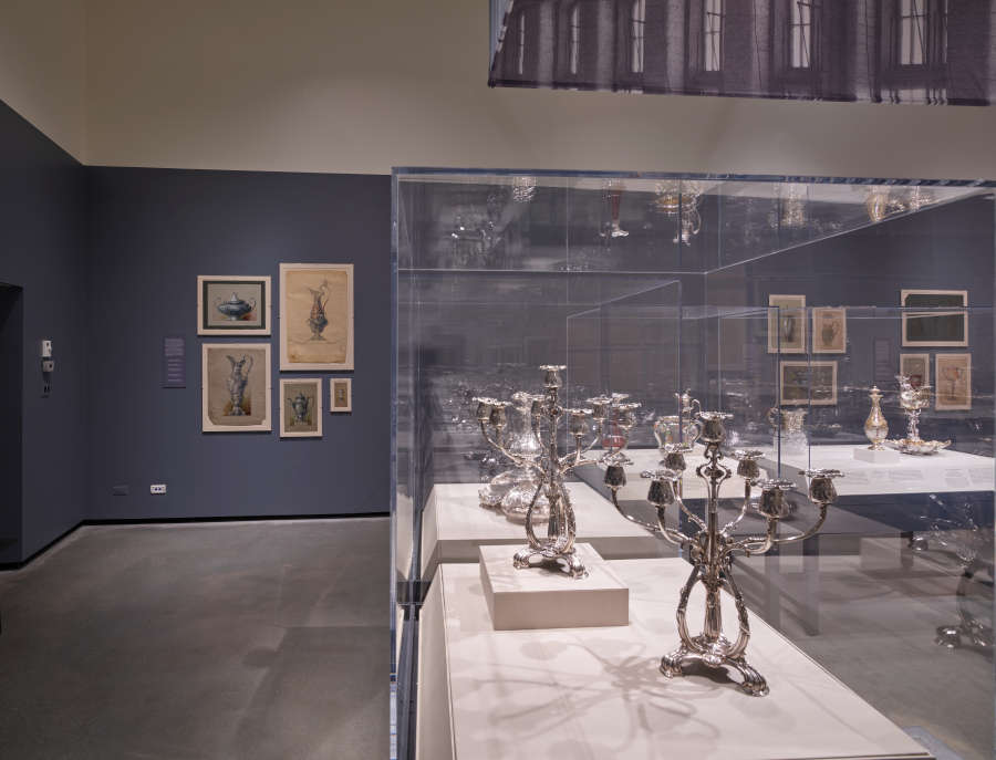 view exhibition image