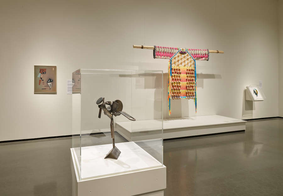 view exhibition image