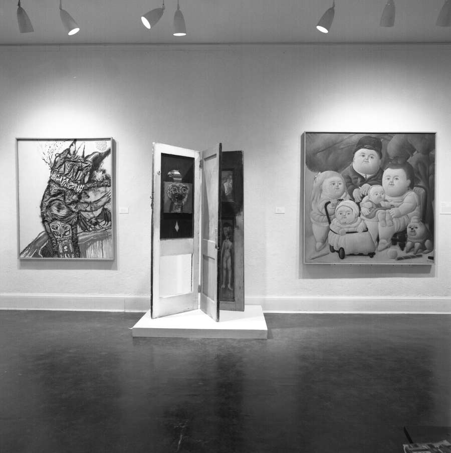 view exhibition image