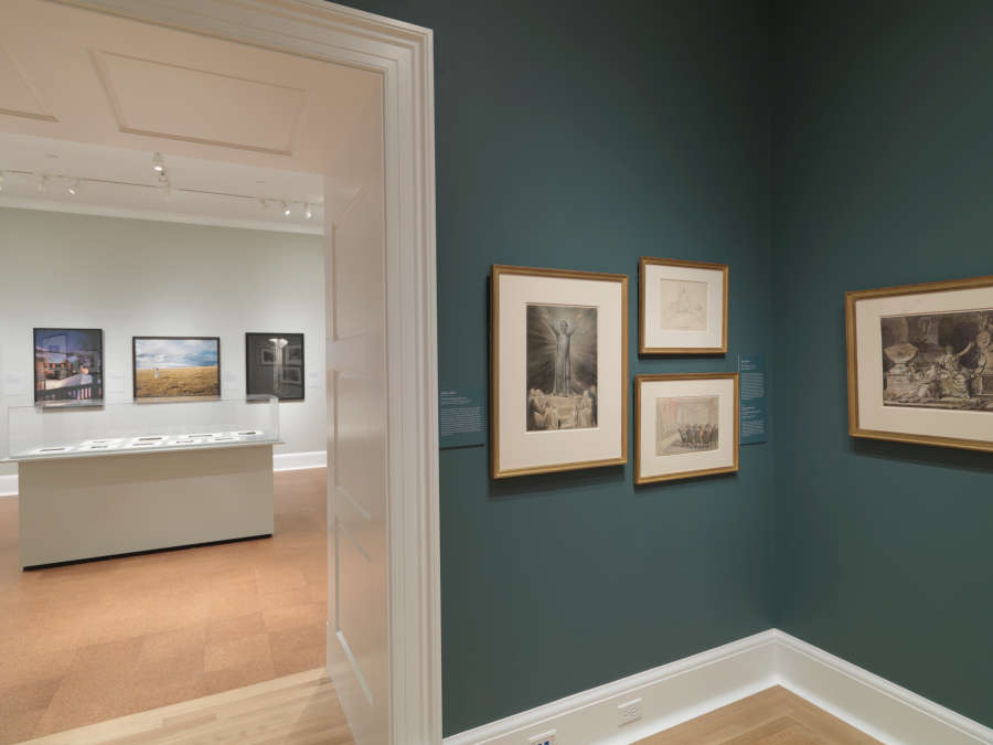 view exhibition image