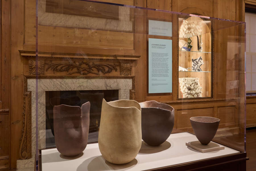 view exhibition image