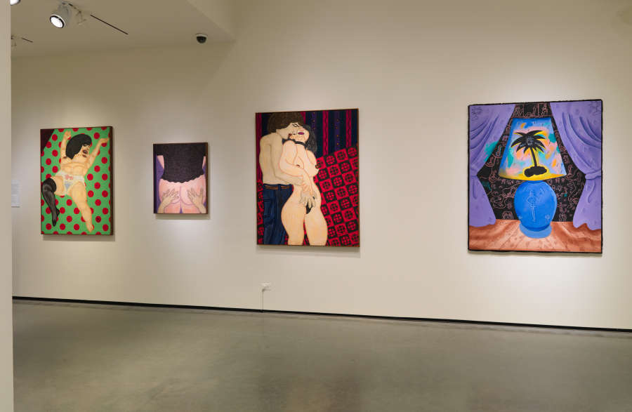 view exhibition image