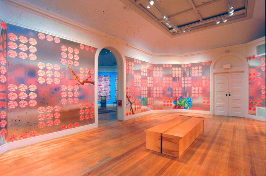 view exhibition image