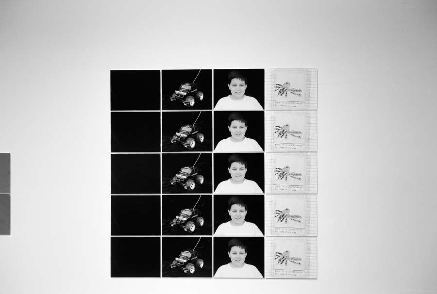 view exhibition image