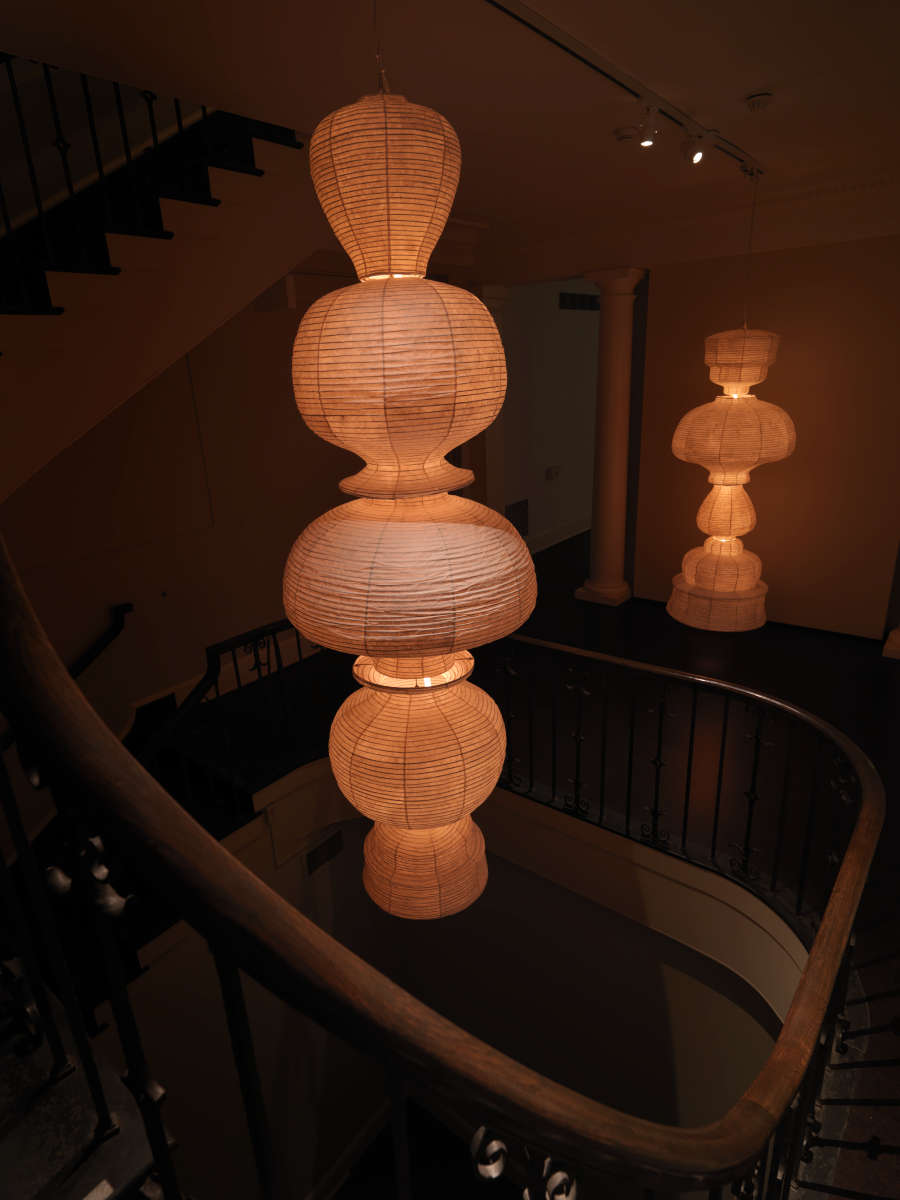 view exhibition image