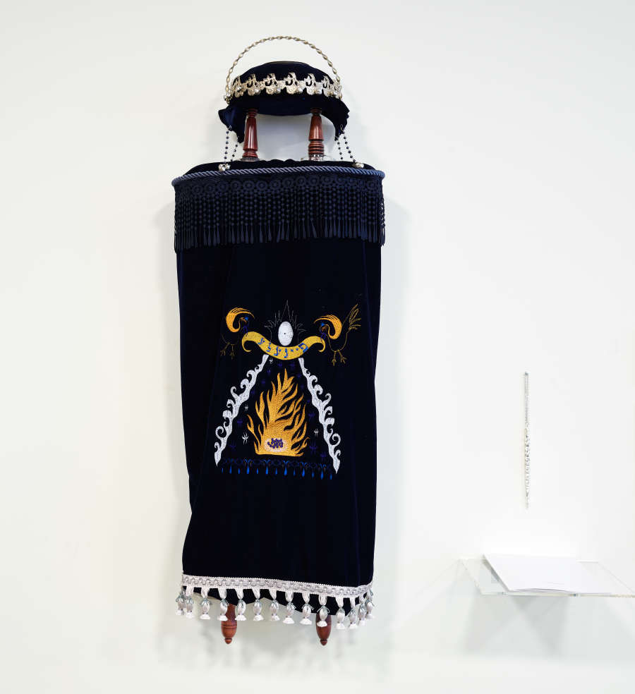 view exhibition image