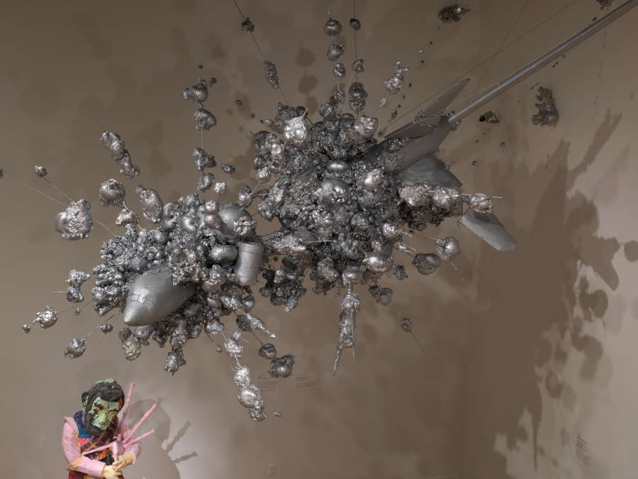 view exhibition image