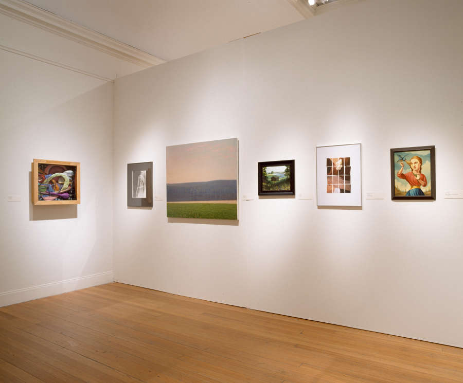view exhibition image