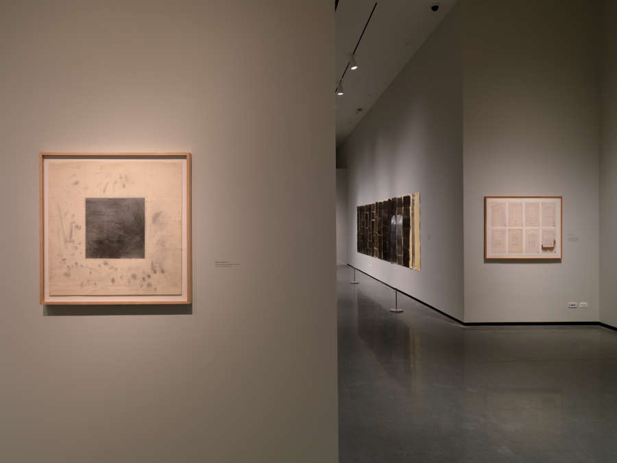 view exhibition image