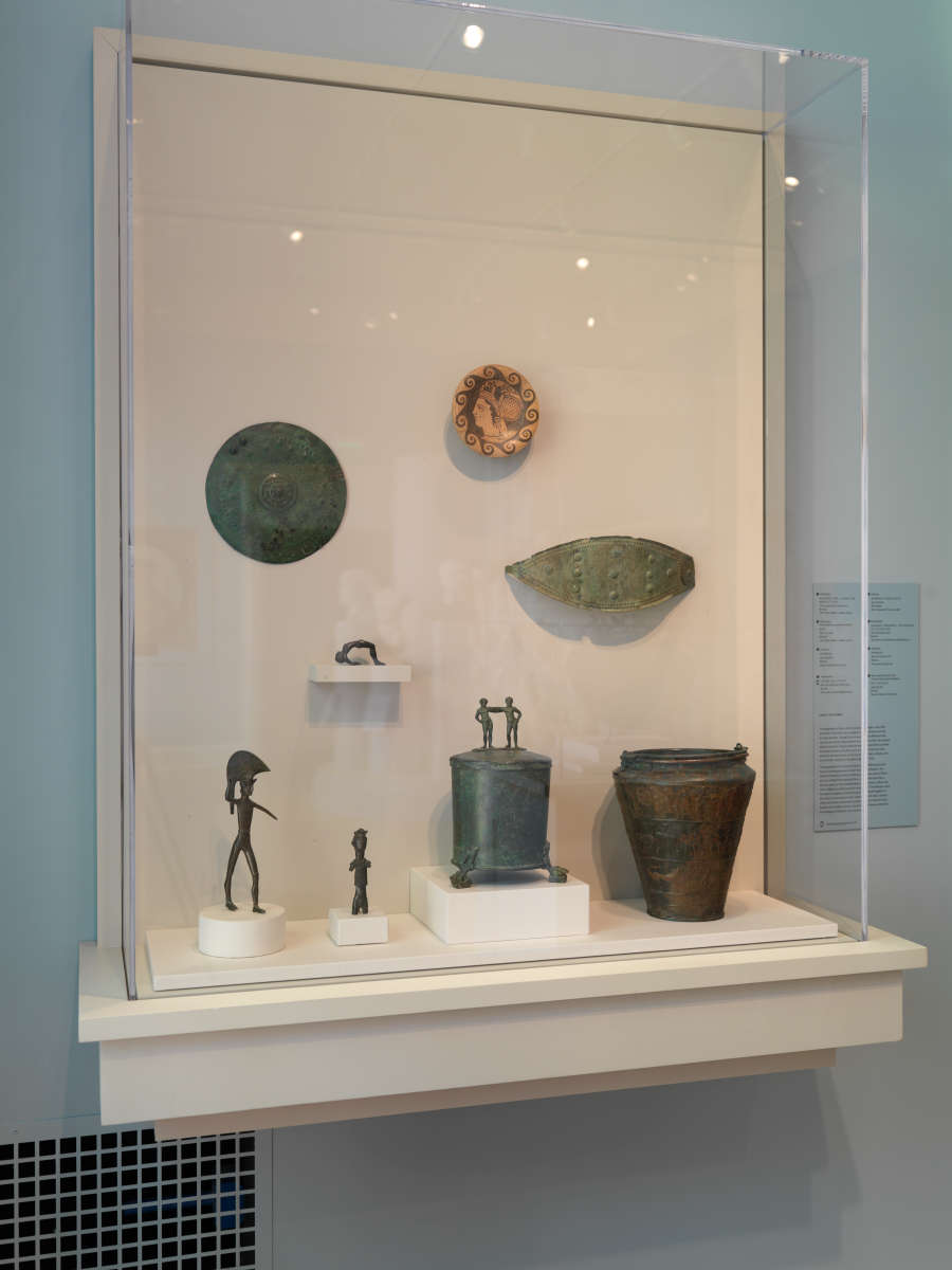 view exhibition image