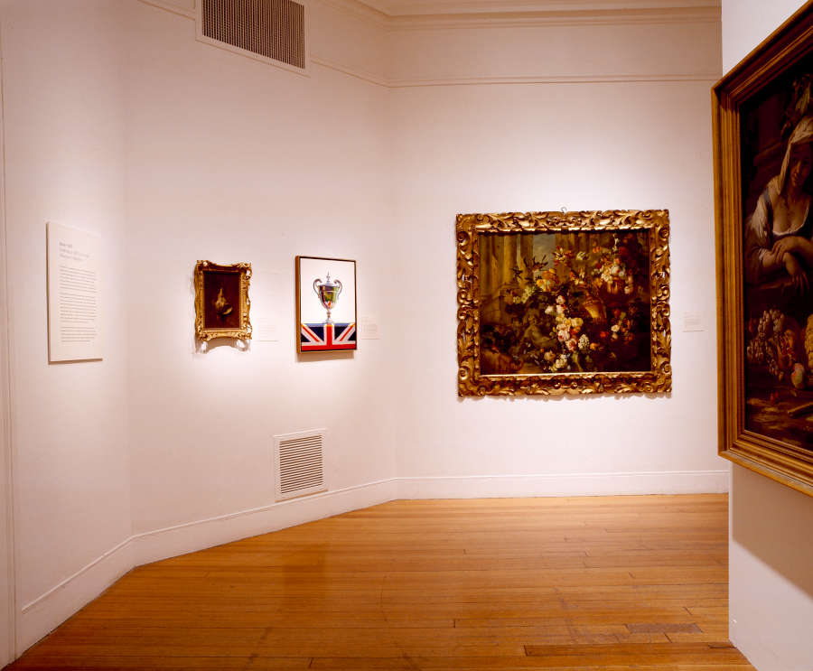 view exhibition image