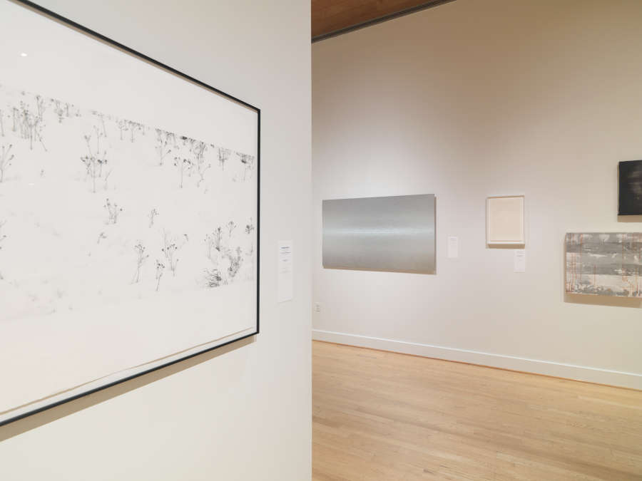 view exhibition image
