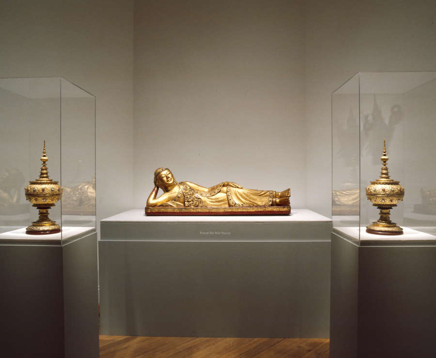 view exhibition image