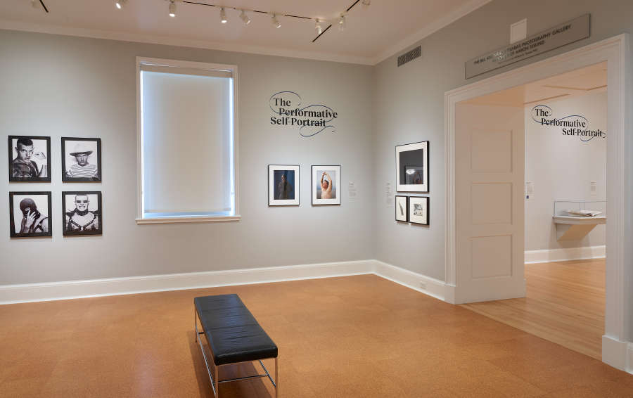 view exhibition image