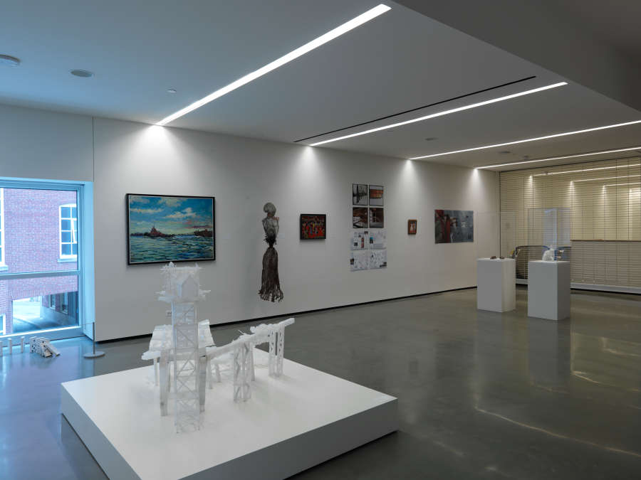 view exhibition image