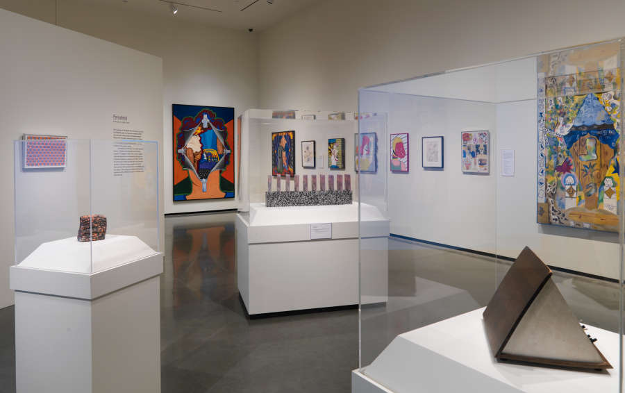 view exhibition image