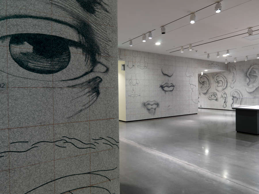 view exhibition image