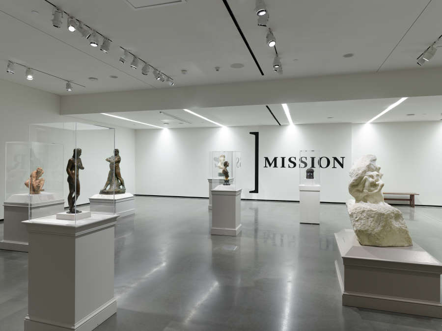 view exhibition image
