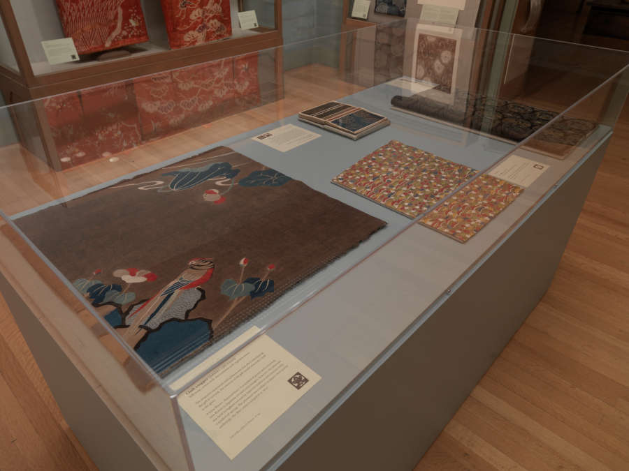 view exhibition image