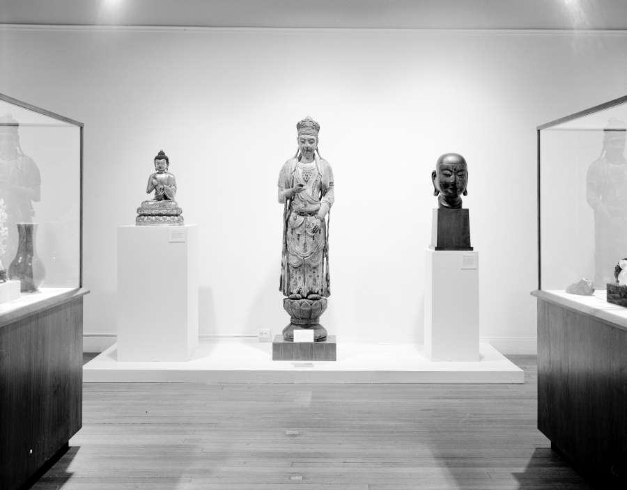 view exhibition image