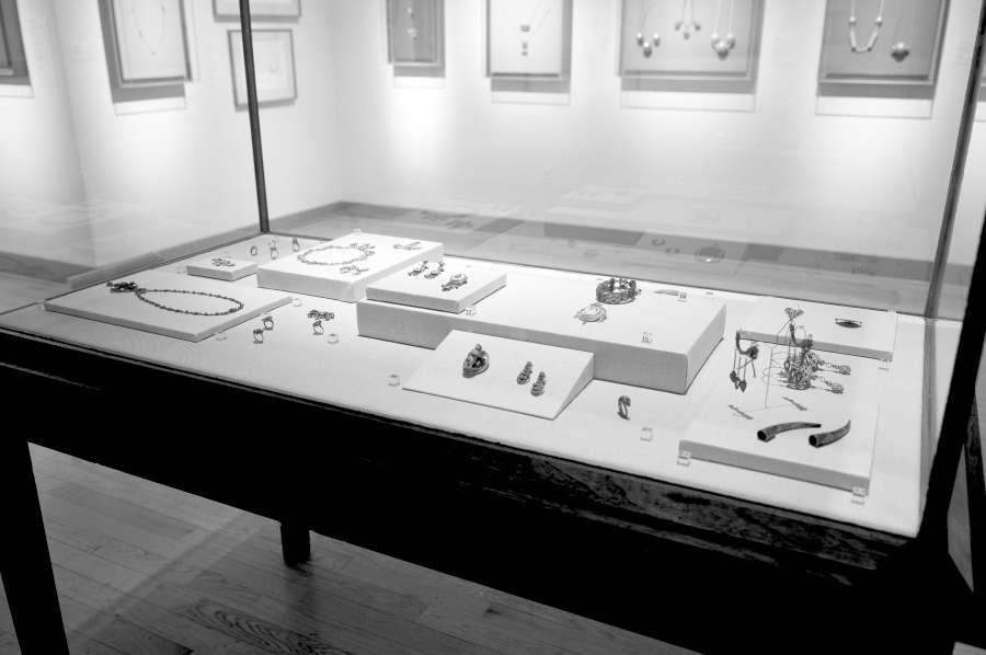 view exhibition image