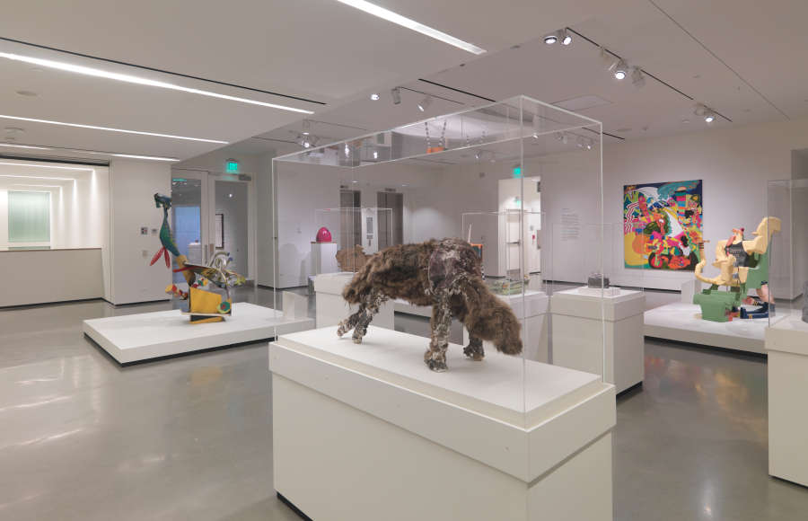 view exhibition image