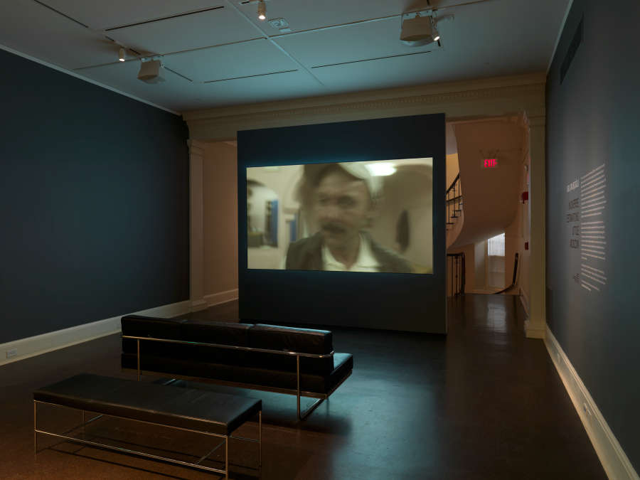 view exhibition image