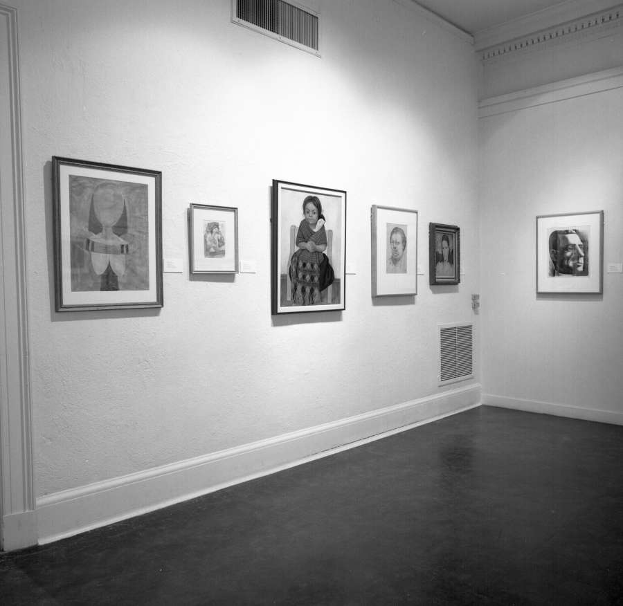 view exhibition image
