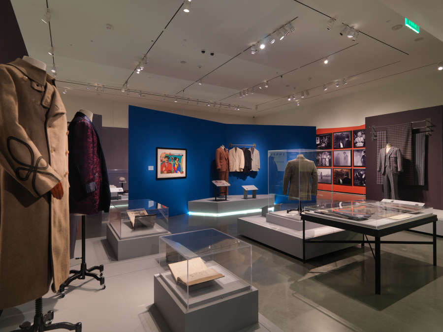 view exhibition image