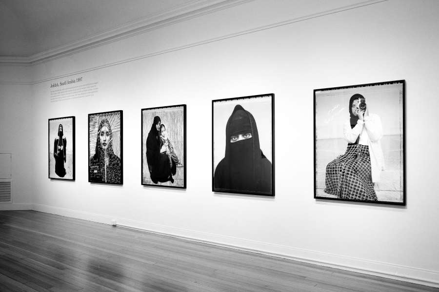 view exhibition image