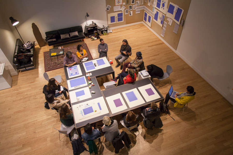 view exhibition image