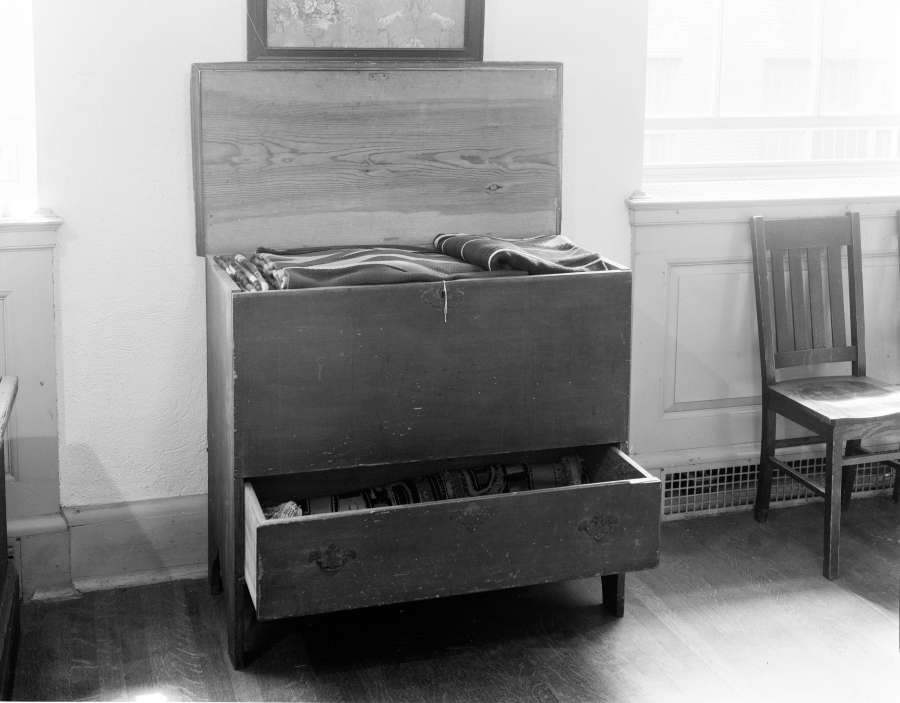 view exhibition image