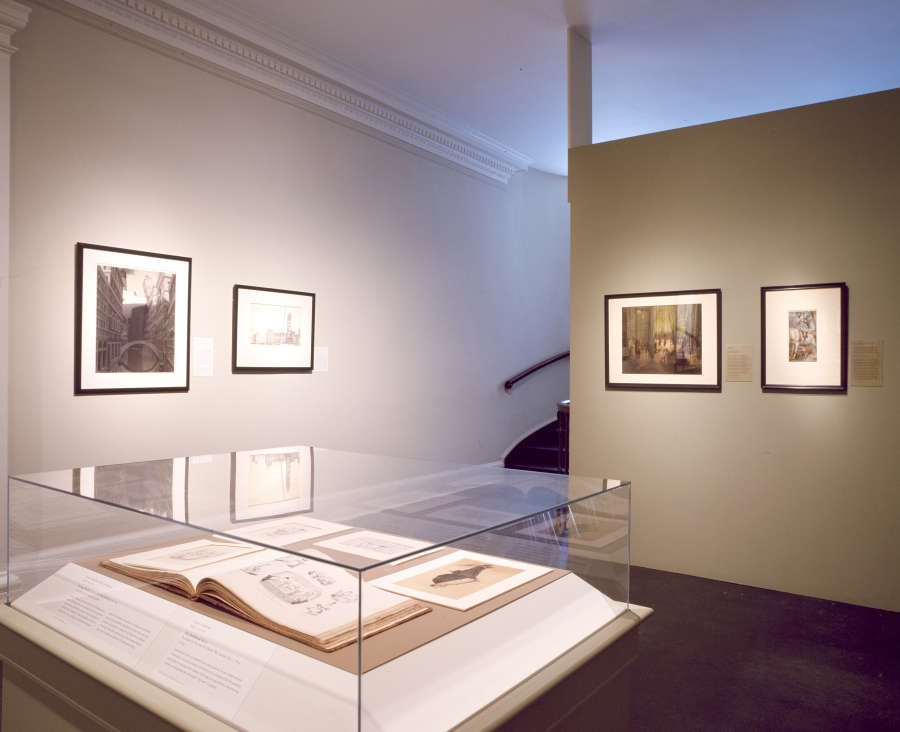 view exhibition image