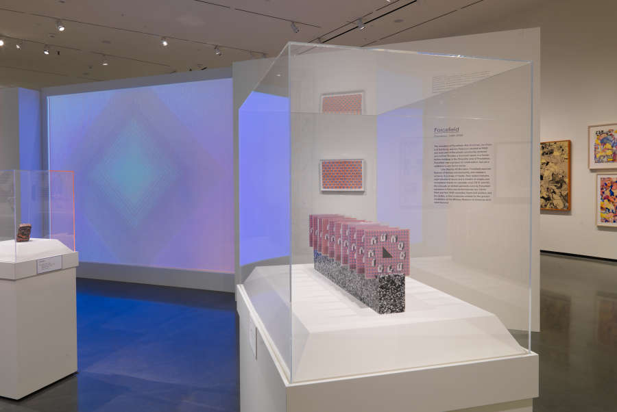 view exhibition image
