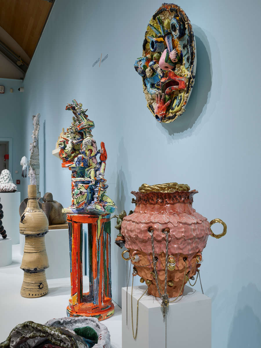 view exhibition image