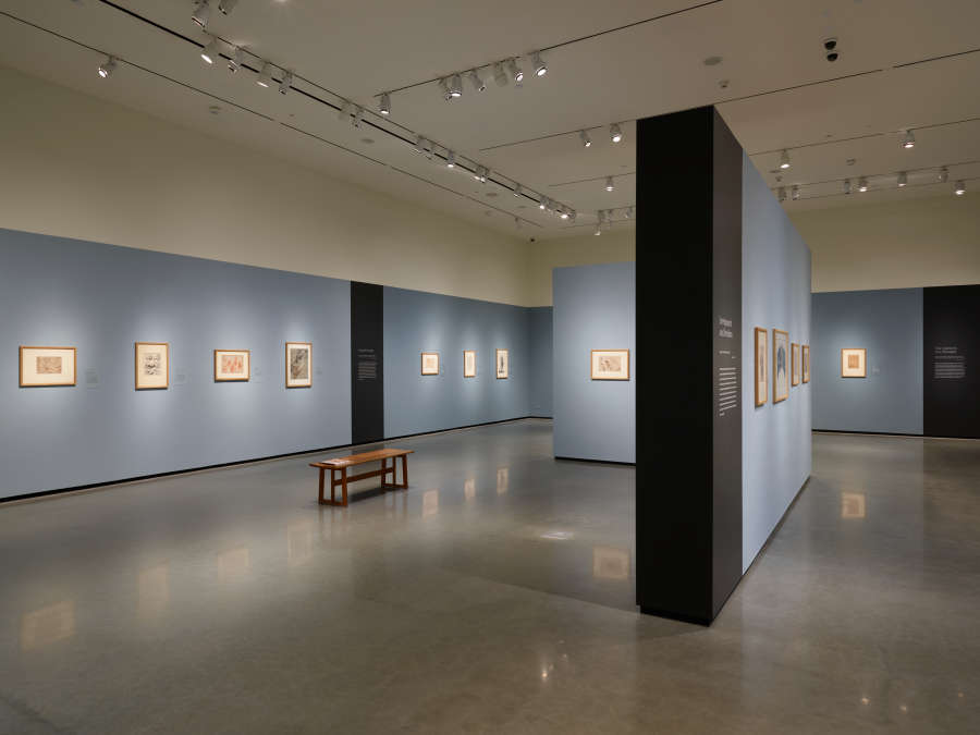 view exhibition image
