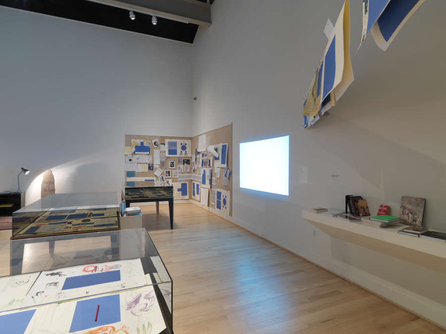view exhibition image